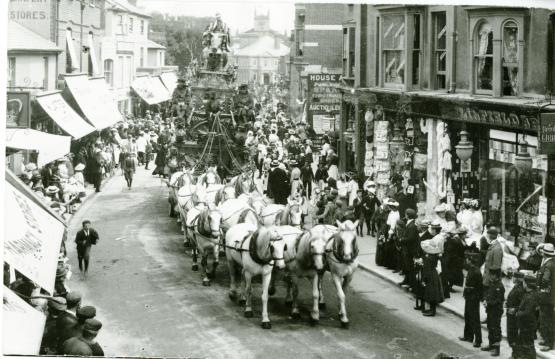 High Street Procession